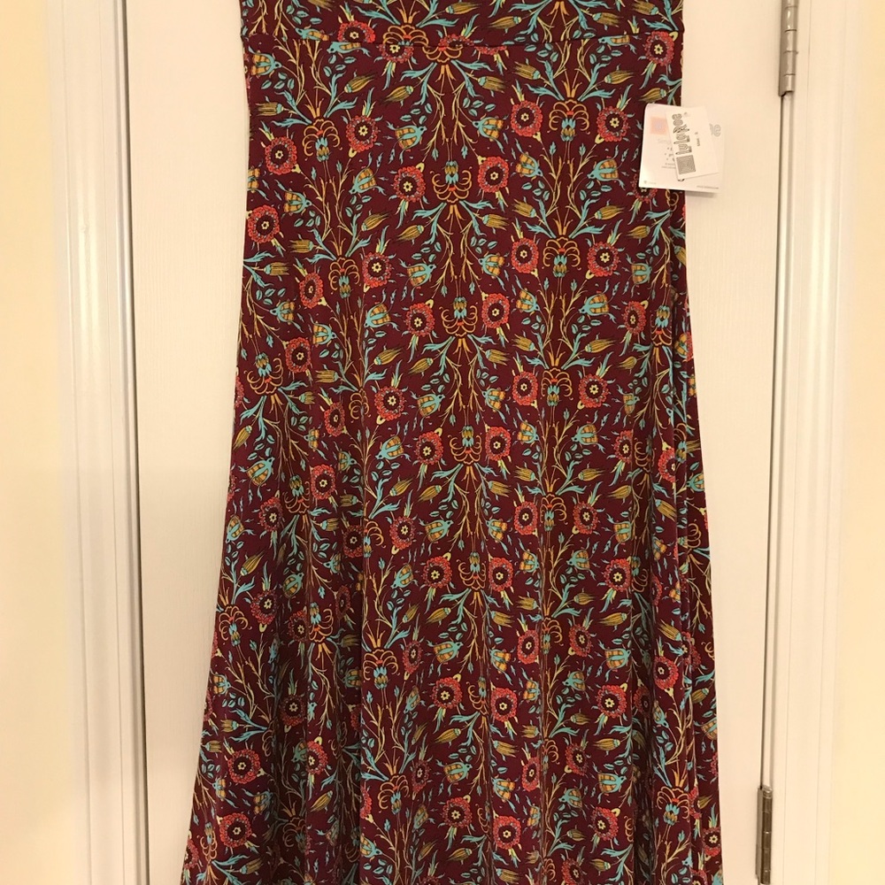 Lularoe S MAXI SKIRT ,BNWT